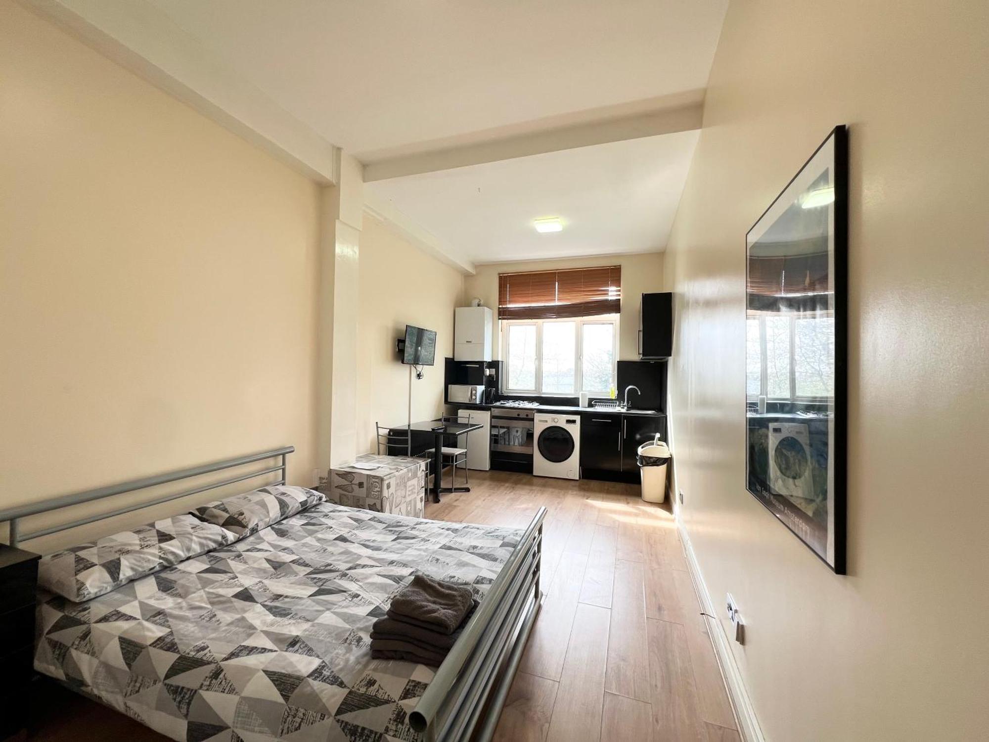 Comfy Apartments - Finchley Road Лондон Экстерьер фото