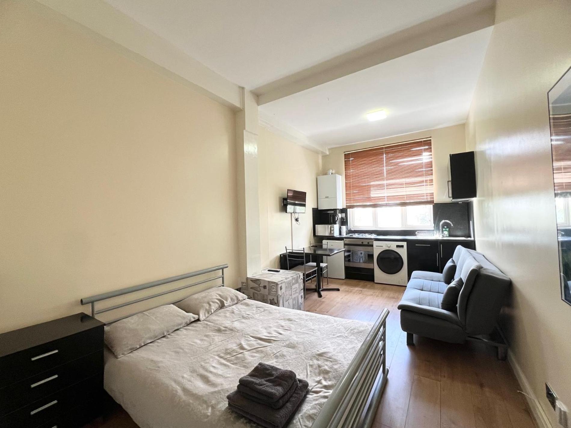 Comfy Apartments - Finchley Road Лондон Экстерьер фото