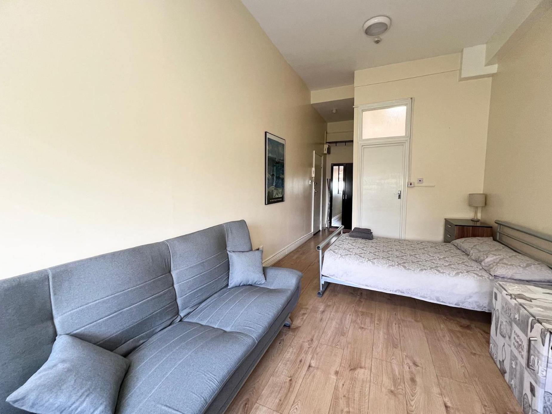Comfy Apartments - Finchley Road Лондон Экстерьер фото