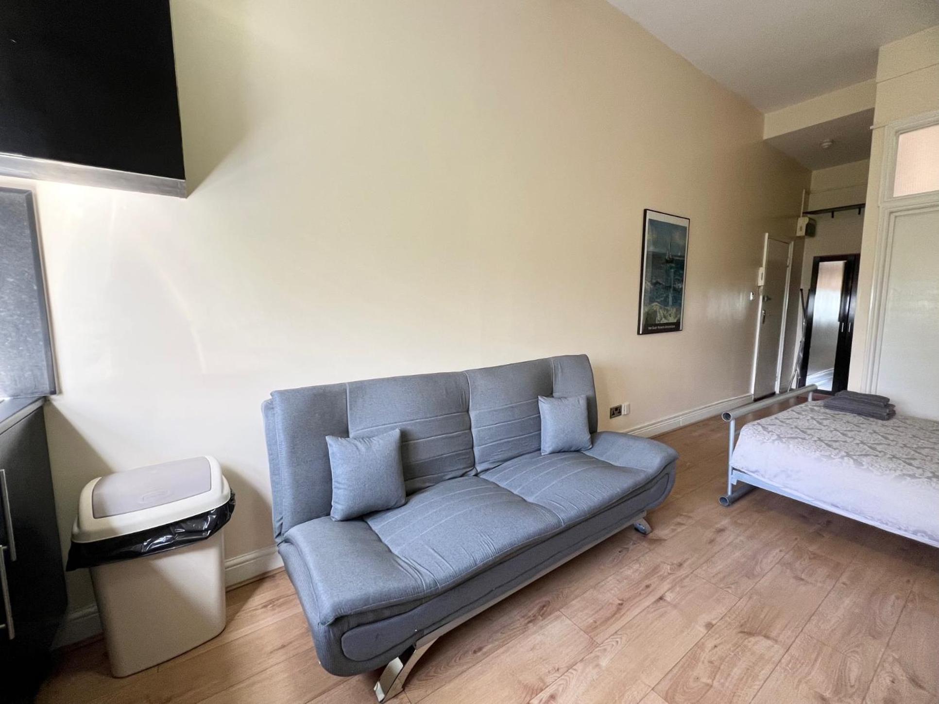 Comfy Apartments - Finchley Road Лондон Экстерьер фото