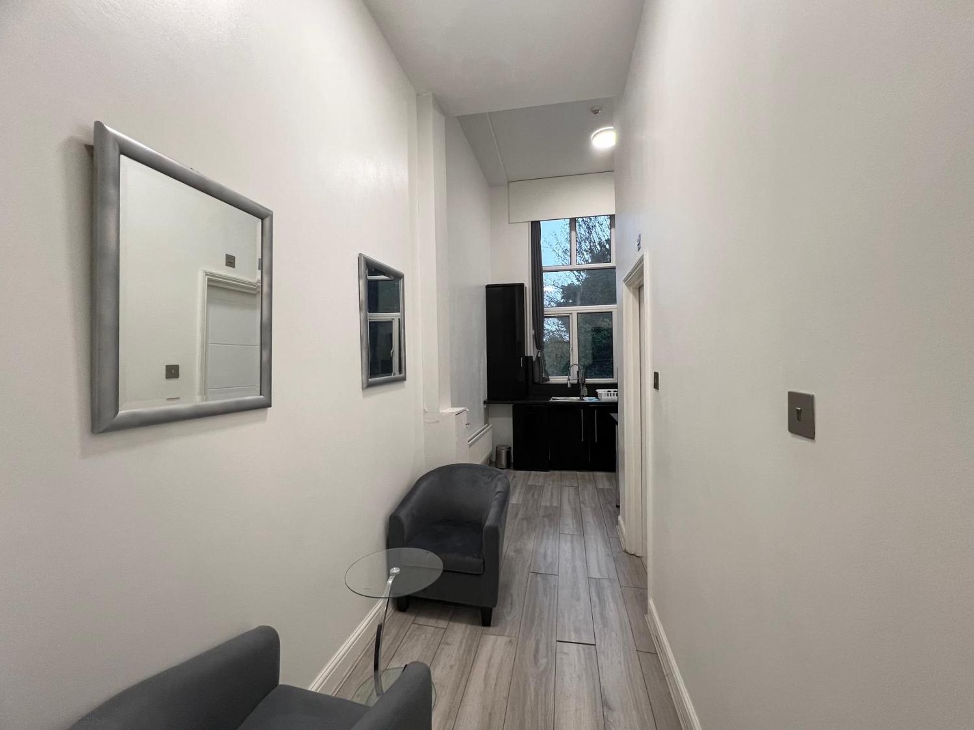 Comfy Apartments - Finchley Road Лондон Экстерьер фото